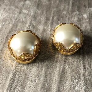 2 NONY New York gold & pearl button covers ornate Victorian vintage